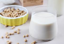 nguoi-benh-ung-thu-co-nen-uong-sua-bo-duong