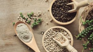 hạt tiêu trị đau dạ dày